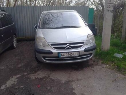 Сітроен С8 2004 у Луцьку на Automoto.ua Сірий Сітроен С8, об'ємом двигуна 2 л та пробігом 262 тис. км за 4100 $, фото 1 на Automoto.ua