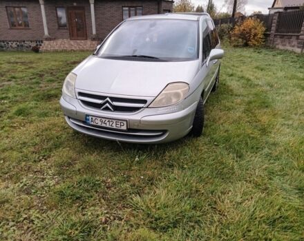 Ситроен С8 2004 в Луцке на Automoto.ua Серый Ситроен С8, объемом двигателя 2.2 л и пробегом 295 тыс. км за 3200 $, фото 1 на Automoto.ua