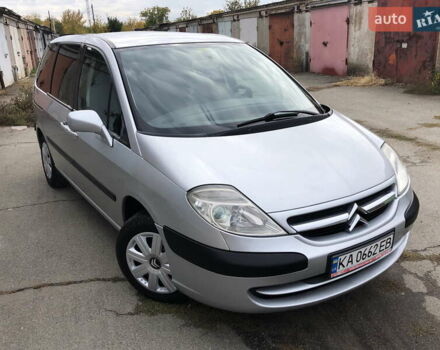 Сірий Сітроен С8, об'ємом двигуна 2 л та пробігом 147 тис. км за 4200 $, фото 1 на Automoto.ua