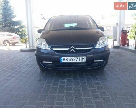 Серый Ситроен С8, объемом двигателя 2 л и пробегом 250 тыс. км за 5500 $, фото 1 на Automoto.ua