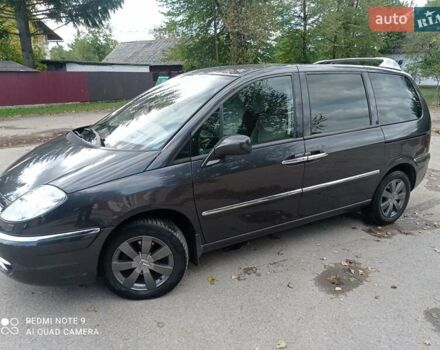 Серый Ситроен С8, объемом двигателя 2 л и пробегом 265 тыс. км за 6550 $, фото 1 на Automoto.ua