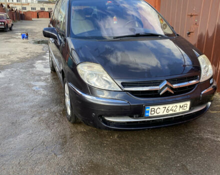Сірий Сітроен С8, об'ємом двигуна 2.2 л та пробігом 215 тис. км за 7500 $, фото 1 на Automoto.ua