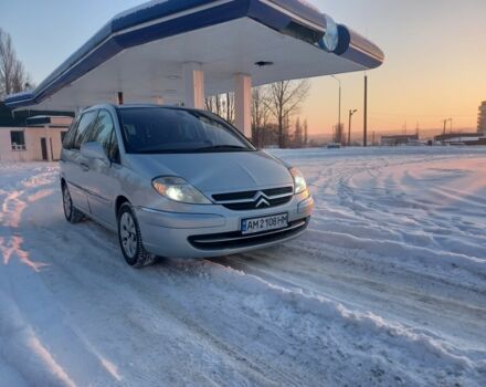 Серый Ситроен С8, объемом двигателя 2.2 л и пробегом 215 тыс. км за 7700 $, фото 1 на Automoto.ua