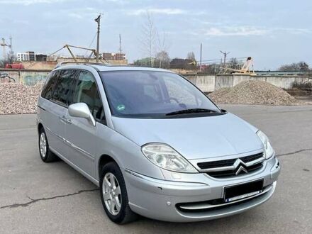Сітроен С8 2011 у Рівному на Automoto.ua Сірий Сітроен С8, об'ємом двигуна 2 л та пробігом 352 тис. км за 8300 $, фото 1 на Automoto.ua