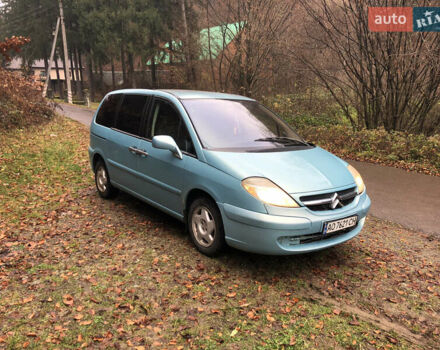 Синий Ситроен С8, объемом двигателя 2.18 л и пробегом 330 тыс. км за 2800 $, фото 3 на Automoto.ua