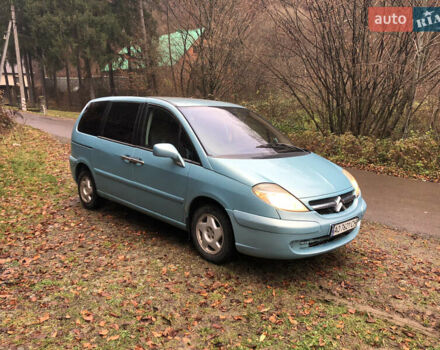 Синий Ситроен С8, объемом двигателя 2.18 л и пробегом 330 тыс. км за 2800 $, фото 4 на Automoto.ua