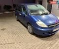 Синий Ситроен С8, объемом двигателя 2.23 л и пробегом 362 тыс. км за 3800 $, фото 2 на Automoto.ua