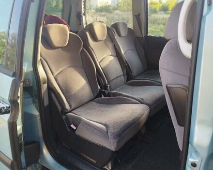 Ситроен С8 2003 в Бориславе на Automoto.ua Синий Ситроен С8, объемом двигателя 2 л и пробегом 292 тыс. км за 4900 $, фото 5 на Automoto.ua