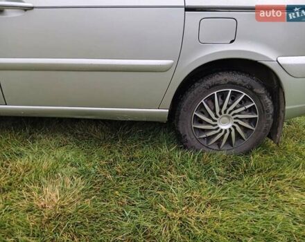 Ситроен С8 2004 в Луцке на Automoto.ua Синий Ситроен С8, объемом двигателя 2.2 л и пробегом 300 тыс. км за 3200 $, фото 4 на Automoto.ua