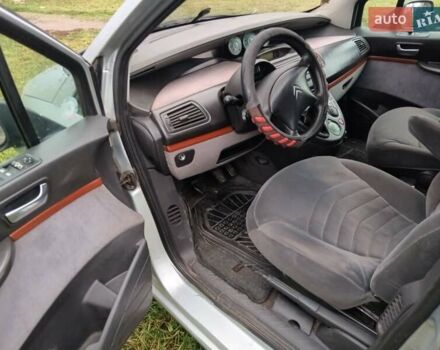 Ситроен С8 2004 в Луцке на Automoto.ua Синий Ситроен С8, объемом двигателя 2.2 л и пробегом 300 тыс. км за 3200 $, фото 2 на Automoto.ua