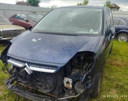 Синий Ситроен С8, объемом двигателя 2 л и пробегом 290 тыс. км за 2800 $, фото 4 на Automoto.ua