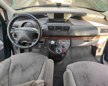 Синий Ситроен С8, объемом двигателя 2.2 л и пробегом 286 тыс. км за 5800 $, фото 4 на Automoto.ua