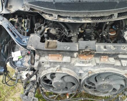 Синий Ситроен С8, объемом двигателя 2 л и пробегом 290 тыс. км за 2800 $, фото 6 на Automoto.ua