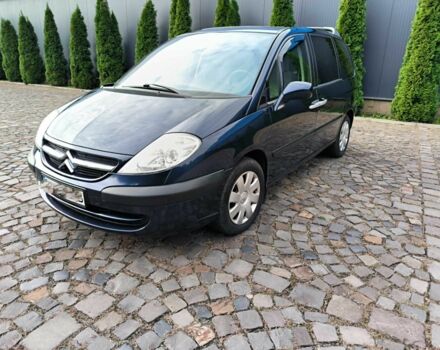 Синий Ситроен С8, объемом двигателя 2.2 л и пробегом 286 тыс. км за 5800 $, фото 1 на Automoto.ua