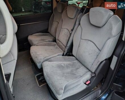 Сітроен С8 2007 у Дубно на Automoto.ua Синій Сітроен С8, об'ємом двигуна 2 л та пробігом 272 тис. км за 5500 $, фото 3 на Automoto.ua