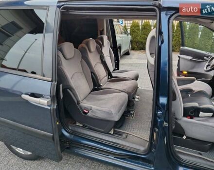 Сітроен С8 2007 у Дубно на Automoto.ua Синій Сітроен С8, об'ємом двигуна 2 л та пробігом 272 тис. км за 5500 $, фото 5 на Automoto.ua