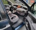 Сітроен С8 2007 у Дубно на Automoto.ua Синій Сітроен С8, об'ємом двигуна 2 л та пробігом 272 тис. км за 5500 $, фото 1 на Automoto.ua