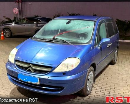 Синий Ситроен С8, объемом двигателя 2.2 л и пробегом 362 тыс. км за 4200 $, фото 1 на Automoto.ua