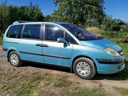 Синий Ситроен С8, объемом двигателя 2 л и пробегом 292 тыс. км за 4900 $, фото 1 на Automoto.ua