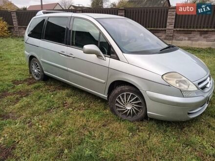 Ситроен С8 2004 в Луцке на Automoto.ua Синий Ситроен С8, объемом двигателя 2.2 л и пробегом 300 тыс. км за 3200 $, фото 1 на Automoto.ua