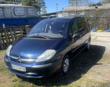 Синий Ситроен С8, объемом двигателя 2.18 л и пробегом 290 тыс. км за 5800 $, фото 1 на Automoto.ua