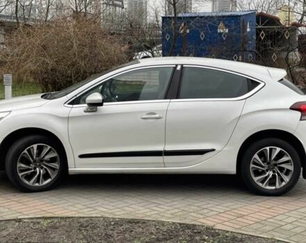 Белый Ситроен ДС, объемом двигателя 1.6 л и пробегом 97 тыс. км за 8300 $, фото 7 на Automoto.ua