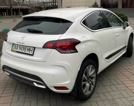 Белый Ситроен ДС, объемом двигателя 1.6 л и пробегом 97 тыс. км за 8300 $, фото 4 на Automoto.ua