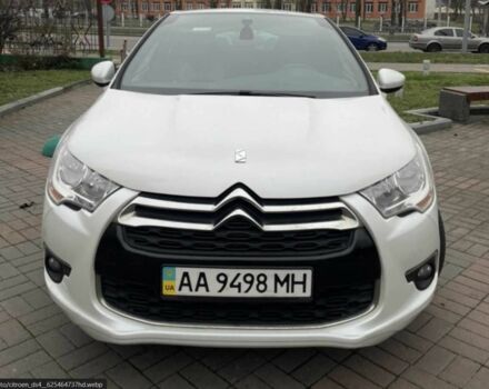 Белый Ситроен ДС, объемом двигателя 1.6 л и пробегом 97 тыс. км за 8300 $, фото 1 на Automoto.ua