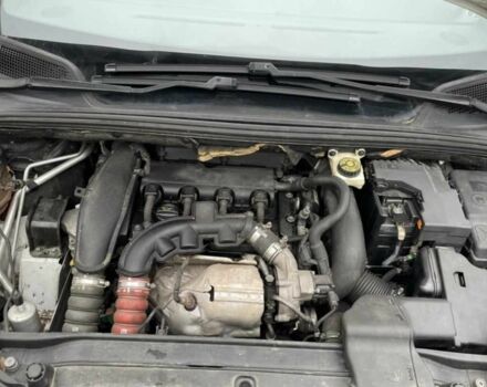 Белый Ситроен ДС, объемом двигателя 1.6 л и пробегом 97 тыс. км за 8300 $, фото 18 на Automoto.ua