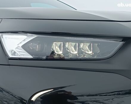 Чорний Сітроен ДС, об'ємом двигуна 1.6 л та пробігом 97 тис. км за 33600 $, фото 17 на Automoto.ua