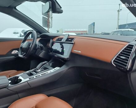 Чорний Сітроен ДС, об'ємом двигуна 1.6 л та пробігом 97 тис. км за 33600 $, фото 45 на Automoto.ua