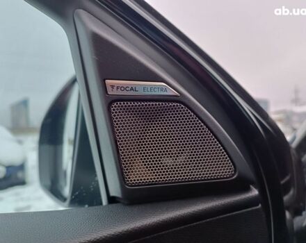 Чорний Сітроен ДС, об'ємом двигуна 1.6 л та пробігом 97 тис. км за 33600 $, фото 24 на Automoto.ua