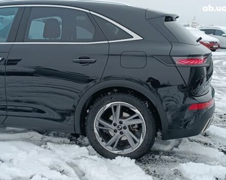 Чорний Сітроен ДС, об'ємом двигуна 1.6 л та пробігом 97 тис. км за 33600 $, фото 5 на Automoto.ua