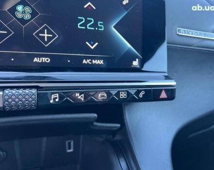 Чорний Сітроен ДС, об'ємом двигуна 2.4 л та пробігом 29 тис. км за 27940 $, фото 30 на Automoto.ua