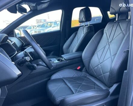 Чорний Сітроен ДС, об'ємом двигуна 2.4 л та пробігом 29 тис. км за 27940 $, фото 16 на Automoto.ua