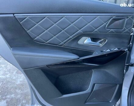 Чорний Сітроен ДС, об'ємом двигуна 2.4 л та пробігом 29 тис. км за 27940 $, фото 36 на Automoto.ua