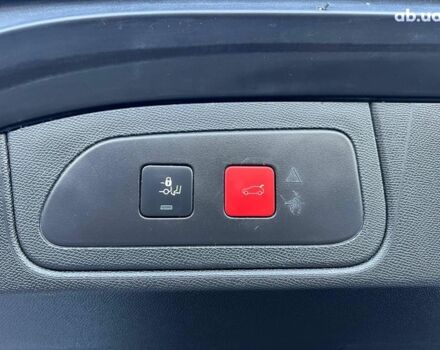 Чорний Сітроен ДС, об'ємом двигуна 2.4 л та пробігом 29 тис. км за 27940 $, фото 42 на Automoto.ua