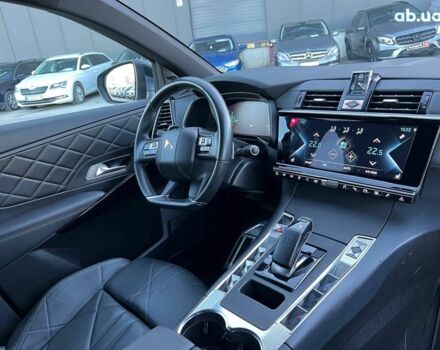 Чорний Сітроен ДС, об'ємом двигуна 2.4 л та пробігом 29 тис. км за 27940 $, фото 46 на Automoto.ua