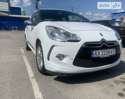 Белый Ситроен ДС3, объемом двигателя 1.6 л и пробегом 204 тыс. км за 6700 $, фото 2 на Automoto.ua
