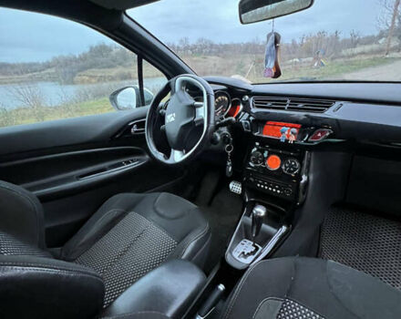 Білий Сітроен ДС3, об'ємом двигуна 1.6 л та пробігом 135 тис. км за 6500 $, фото 6 на Automoto.ua