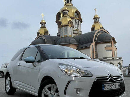 Ситроен ДС3 2010 в Ивано-Франковске на Automoto.ua Белый Ситроен ДС3, объемом двигателя 1.4 л и пробегом 192 тыс. км за 4999 $, фото 1 на Automoto.ua