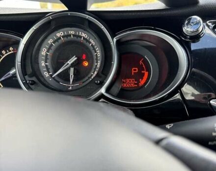 Червоний Сітроен ДС3, об'ємом двигуна 1.6 л та пробігом 130 тис. км за 6800 $, фото 4 на Automoto.ua