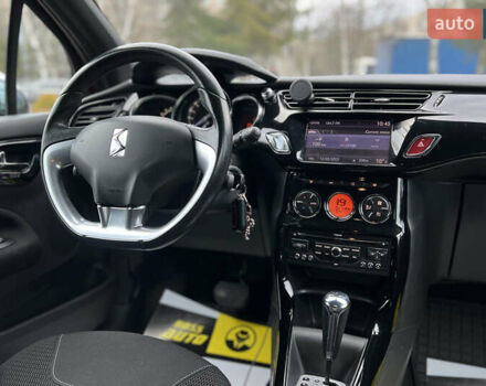 Червоний Сітроен ДС3, об'ємом двигуна 1.6 л та пробігом 131 тис. км за 7200 $, фото 10 на Automoto.ua