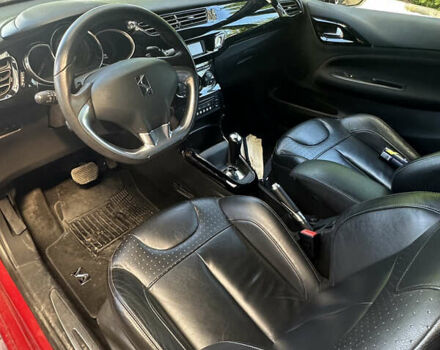 Красный Ситроен ДС3, объемом двигателя 1.6 л и пробегом 77 тыс. км за 7899 $, фото 8 на Automoto.ua