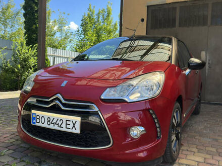 Красный Ситроен ДС3, объемом двигателя 1.6 л и пробегом 77 тыс. км за 7499 $, фото 1 на Automoto.ua