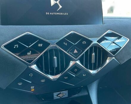 Сітроен ДС3, об'ємом двигуна 1.2 л та пробігом 44 тис. км за 21900 $, фото 17 на Automoto.ua