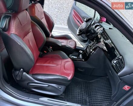 Серый Ситроен ДС3, объемом двигателя 1.6 л и пробегом 129 тыс. км за 6300 $, фото 58 на Automoto.ua