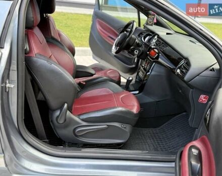 Серый Ситроен ДС3, объемом двигателя 1.6 л и пробегом 189 тыс. км за 6350 $, фото 55 на Automoto.ua