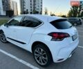 Белый Ситроен ДС4, объемом двигателя 1.6 л и пробегом 219 тыс. км за 8000 $, фото 4 на Automoto.ua
