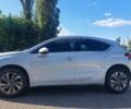 Белый Ситроен ДС4, объемом двигателя 1.56 л и пробегом 208 тыс. км за 7500 $, фото 2 на Automoto.ua